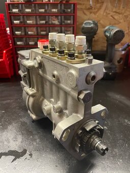 Vstrekovacie čerpadlo zetor 7745 - 2