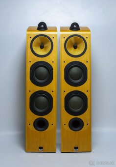 Bowers & Wilkins 703 - 2