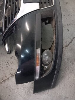 Volkswagen passat b6 predny naraznik - 2