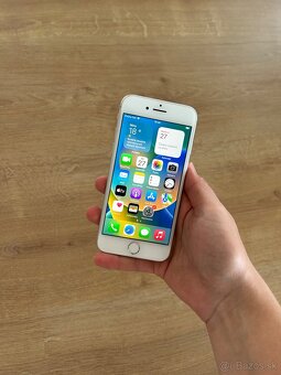 iPhone 8 – 64 GB, strieborný - 2