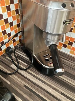 DeLonghi kavovar - 2