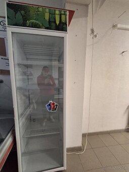 Presklenena chladnicka ako nova - 2