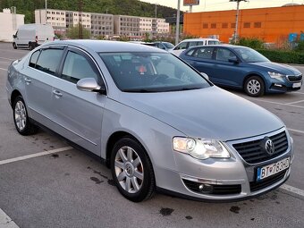 Passat b6 2.0tdi 103kw 6st DSG - 2
