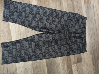 Trojštvrťové legíny Nike - 2