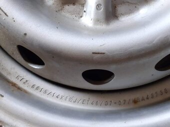Plechové disky 5,5Jx14 rozteč 5x114,3 z hyundaia H1 - 2