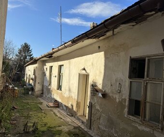 5 izbový dom v historickej časti centra Pezinka na predaj - 2