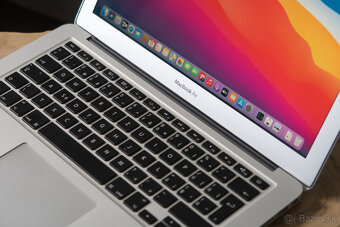 Apple MacBook Air 13.3" - 2
