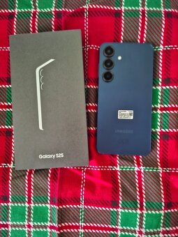 Samsung S25 duos modrý v super deluxe stave v záruke do 2 20 - 2