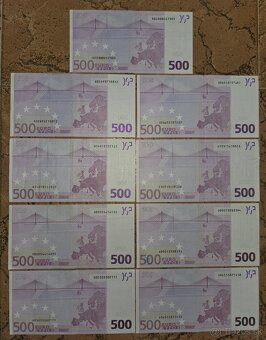 Predám 500 a 200 eurové bankovky - 2
