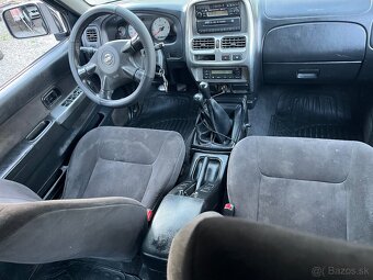 Nissan Navara - 2