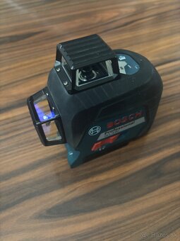 Bosch Laser GLL 3-80 v kufriku - 2