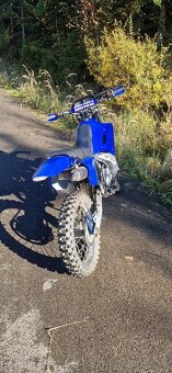 Yamaha DT125R - 2