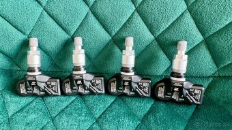 ✔️®Originálne  SENZORY tlaku 4ks  -  Škoda - VW - AUDI - 2