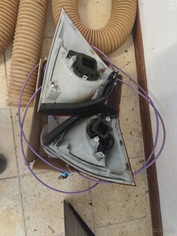 Zadné svetlá golf 5 - 2