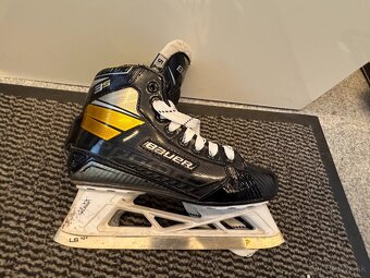 BRANKÁŘSKÉ BRUSLE BAUER 3S, vel. 39/5 D - 2