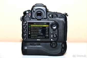 Nikon D810 + Battery Grip - 2