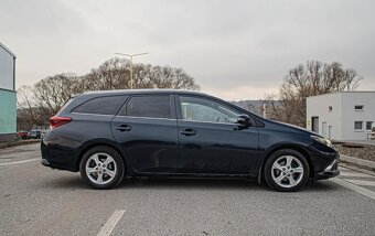 Toyota Auris 1.6i Automat LPG - 2