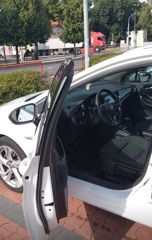 Opel Astra Sports Tourer+ - 2