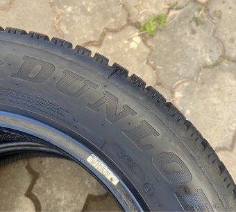 205/60 R16 Zimne Dunlop Top stav - 2