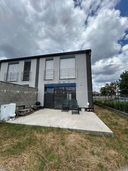 Rodinný dom v dvojdome - novostavba so záhradkou v obci Milo - 2