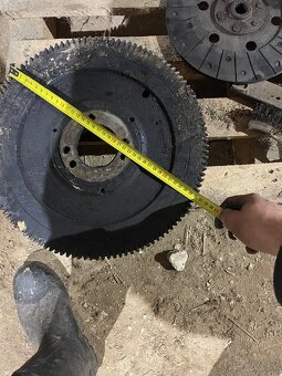 Predám diely na zetor - 2