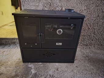 Kuchynská pec na drevo - 2