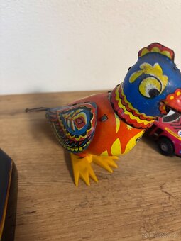 stare plechove hracky - 2