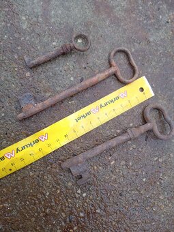 Nábojnice.kluce.formicky - 2