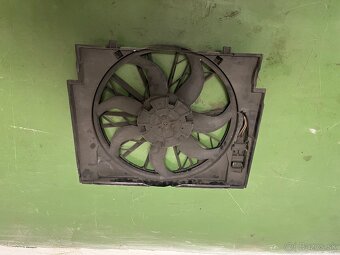 Ventilátor chladiča BMW e60 rad5 - 2