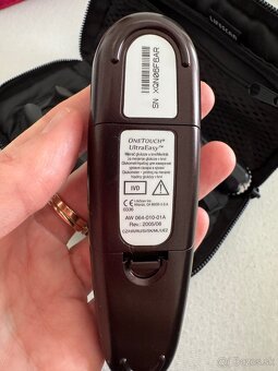 OneTouch – Glukomer UltraEasy + puzdro - 2
