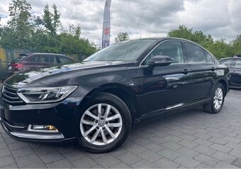 Volkswagen Passat - 2