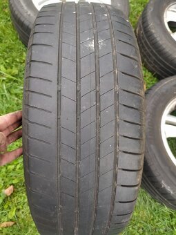Originálne ALU disky 5x114,3 r16 a gumy 215/70r16 - 2