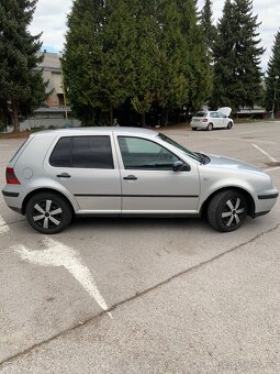 Volksvagen golf 1.9 TDI Highline - 2