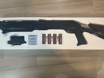 Airsoftová brokovnica Franchi SAS 12 - 2