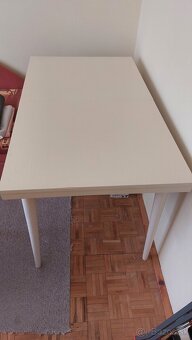 Biely roztahovaci stol - 2
