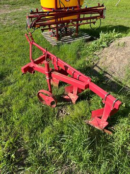 Predám pluh trojak za malotraktor - 2