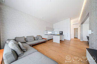 BOSEN | Moderný 4 izbový bungalov s bazénom, ul. Karasová, S - 2