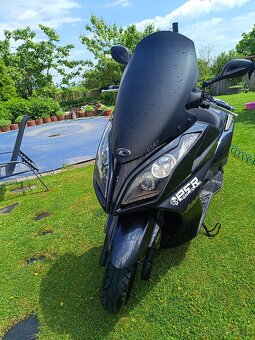 Kymco Downtown 300 - 2
