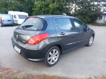 Predám Peugeot 308 hatchback automat - 2