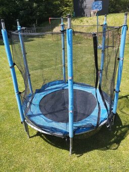 Trampolína - 2