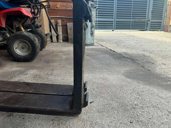 Nosné vidlice 2500 kg, 1200 mm - 2