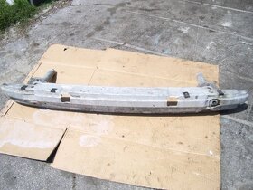 bmw e39 zadna vystuha s tlmiacimi tyckami narazu - 2