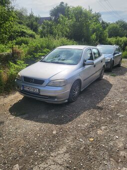Opel astra g 1.4 benzín sedan - 2