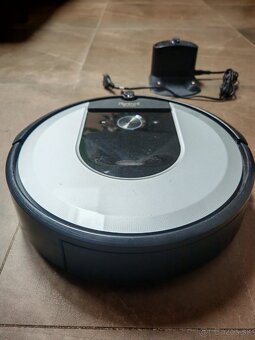 iRobot Roomba i7 - 2
