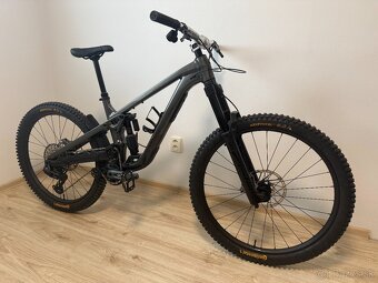 Trek Slash 9 GX AXS T-Type Gen 6 - 2