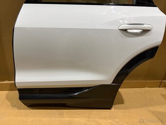 Ľavé zadné dvere Audi Q8 etron - 2