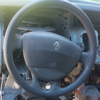 Renault trafic vivaro 1.9 dci 74kw Vivaro - 2