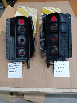 Predám zadné svetlo ľavé, pravé  Felícia PICK UP - 2