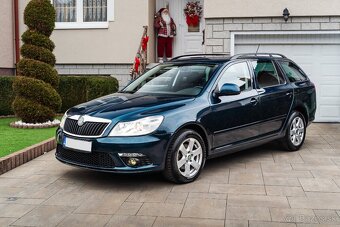 Škoda Octavia Combi 2.0 TDI CR DPF Elegance - 2