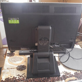 PC v monitore - HP Compaq Elite 8300 AiO 23" - 2
